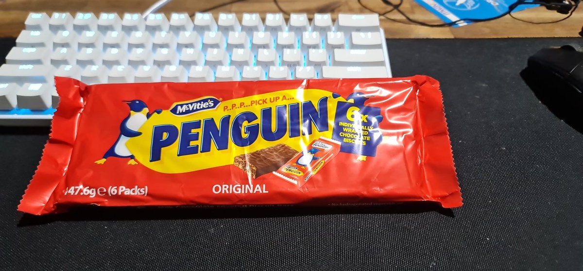 OrgAust's tweet photo. What else do you have when your about to watch @Penguinbuttt on twitch. #twitchstreamer #futuretwitchpartner https://t.co/A69Tf29VX2