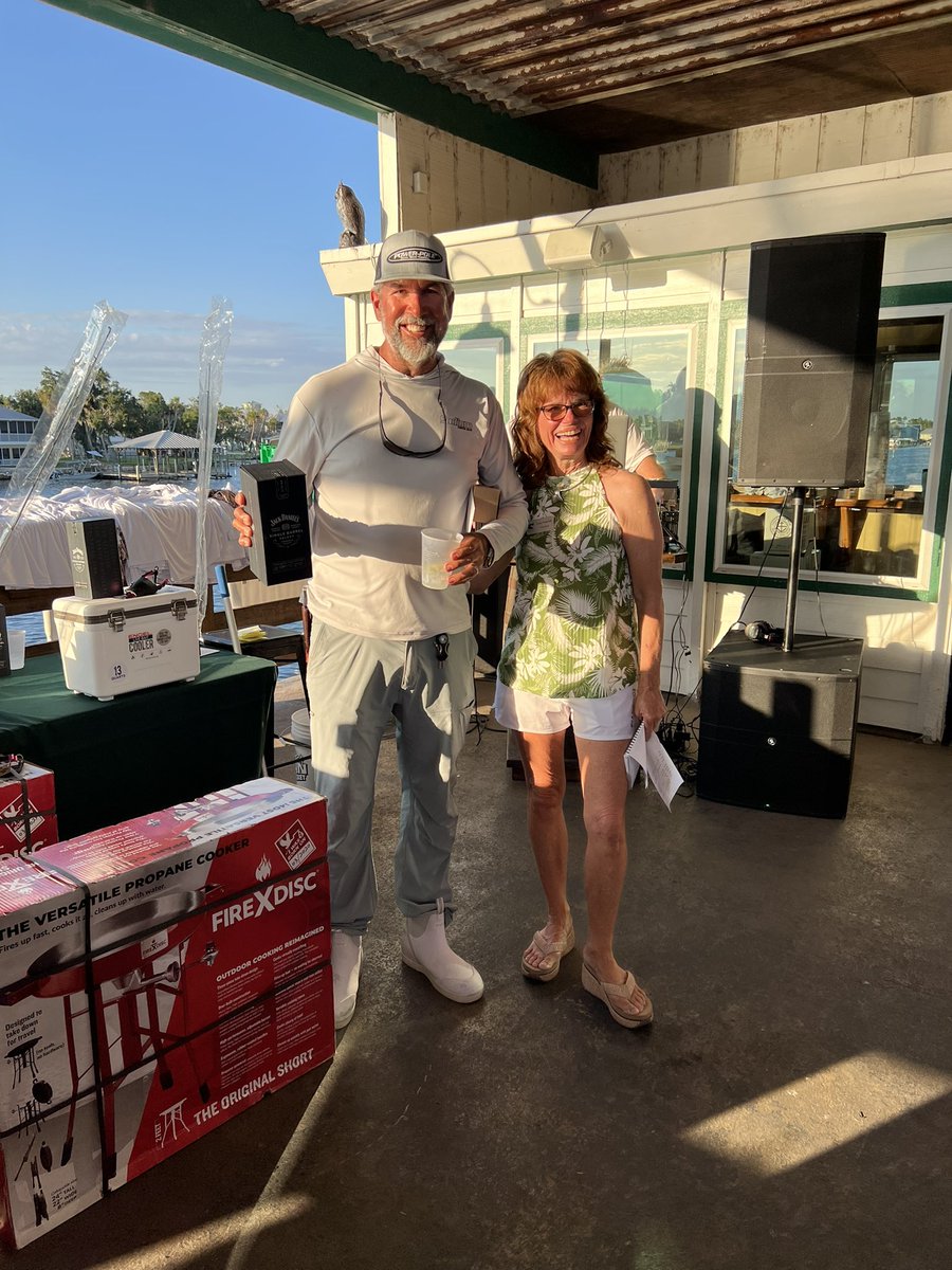 FlatsClass's tweet photo. I’m a winner at the Florida Cracker Invitational Tournament pretty cool! #inshorefishing #slamtournament #lighttackle #flatsclass #captcarichardson @Power_Pole @hellsbayboats https://t.co/V1Y0IM5iWV