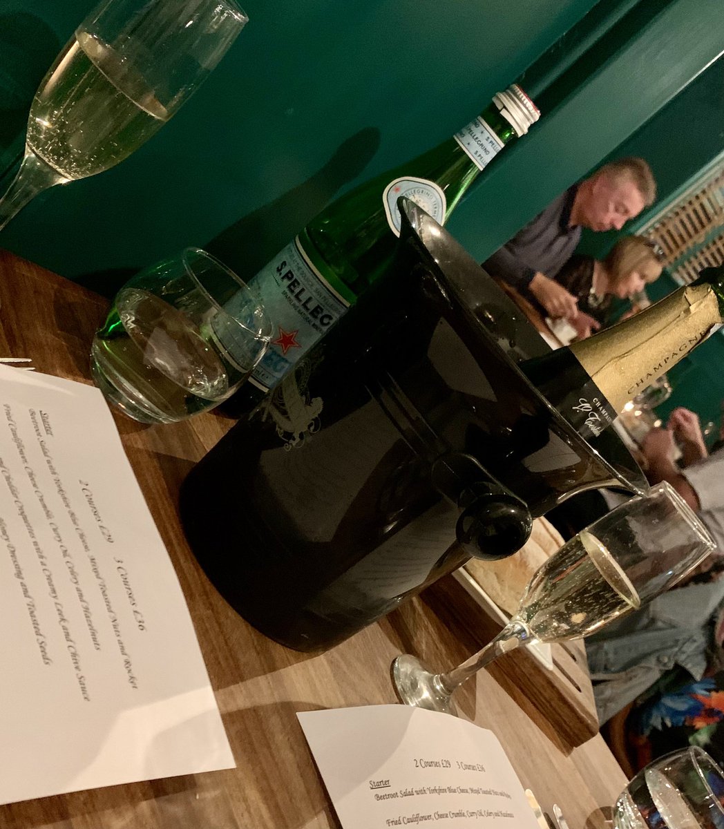 Julie Linley tweet media