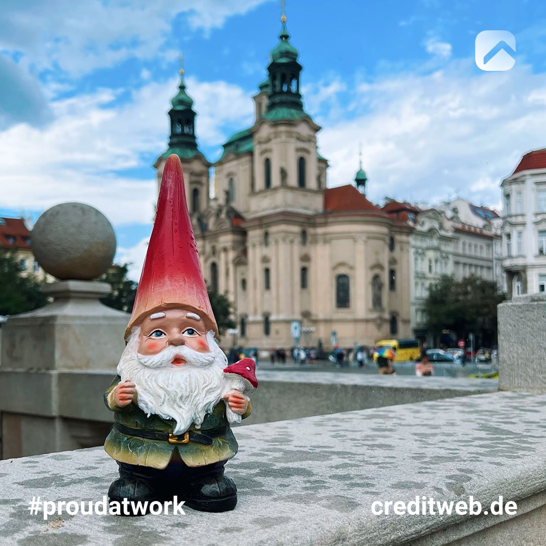 creditweb tweet media