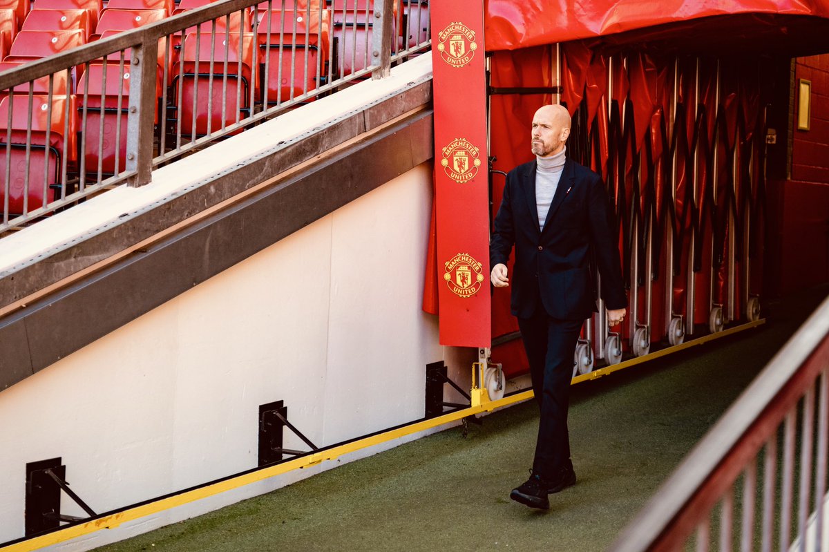 ManUtd's tweet photo. The boss. 

#MUFC || #MUNNEW https://t.co/nfXVMq8Oh0