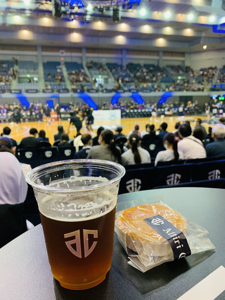 Makoto_Pin2's tweet photo. B2 アルティーリ千葉vs福島ファイヤーボンズ＠千葉ポートアリーナ

87対78でアルティーリホーム2連勝！
21番Ashley 選手の豪快なダンクは盛り上がりました！！ https://t.co/nfGYxsS214