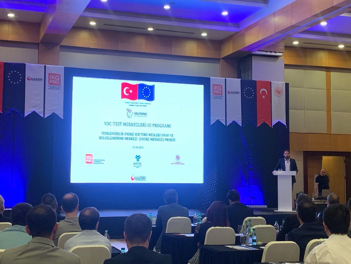 Projemizin kapanış toplantısını MYK Başkan Yardımcısı Metin Karaman ve AB ve Mali Yardımlar Dairesi Başkanı Süreyya Erkan’ın katılımlarıyla gerçekleştirdik.