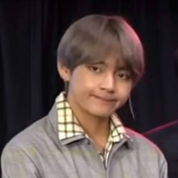 Tea_Taexv's tweet photo. @ilyxbangtanx No a może cute???? https://t.co/Iq9MBQFtEX