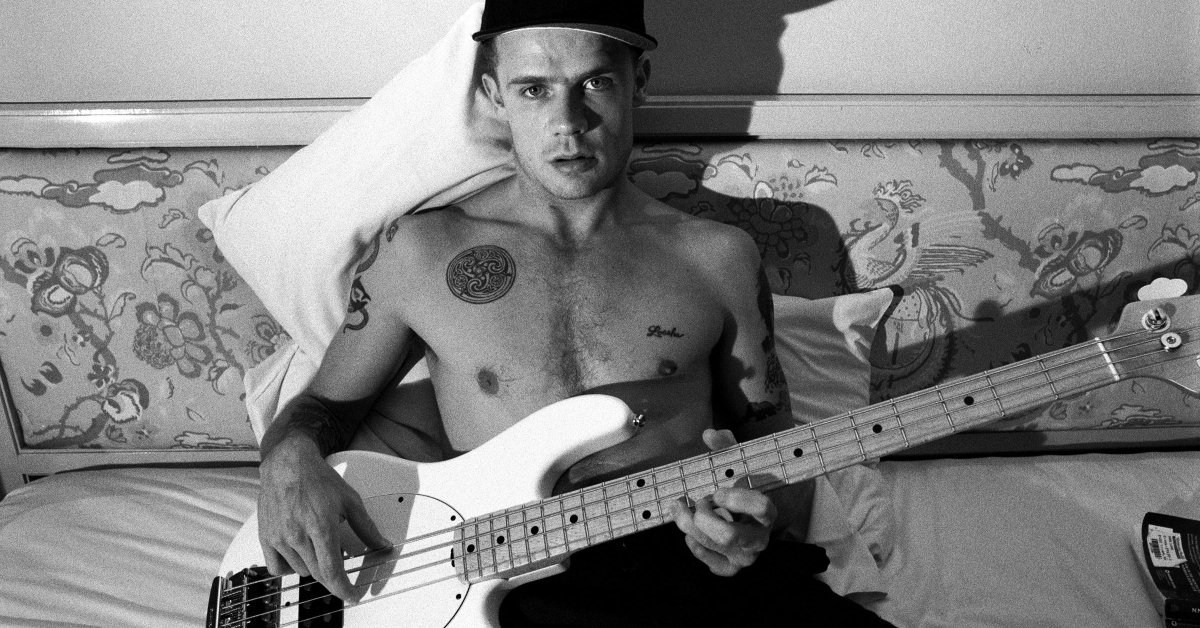 RockHistoryPics's tweet photo. Happy 60th birthday to Flea (Michael Balzary) of the Red Hot Chili Peppers. 60! HBD to a founding member and bassist of the RHCP.

#Flea #redhotchilipeppers #rhcp https://t.co/gqSoguoOpC