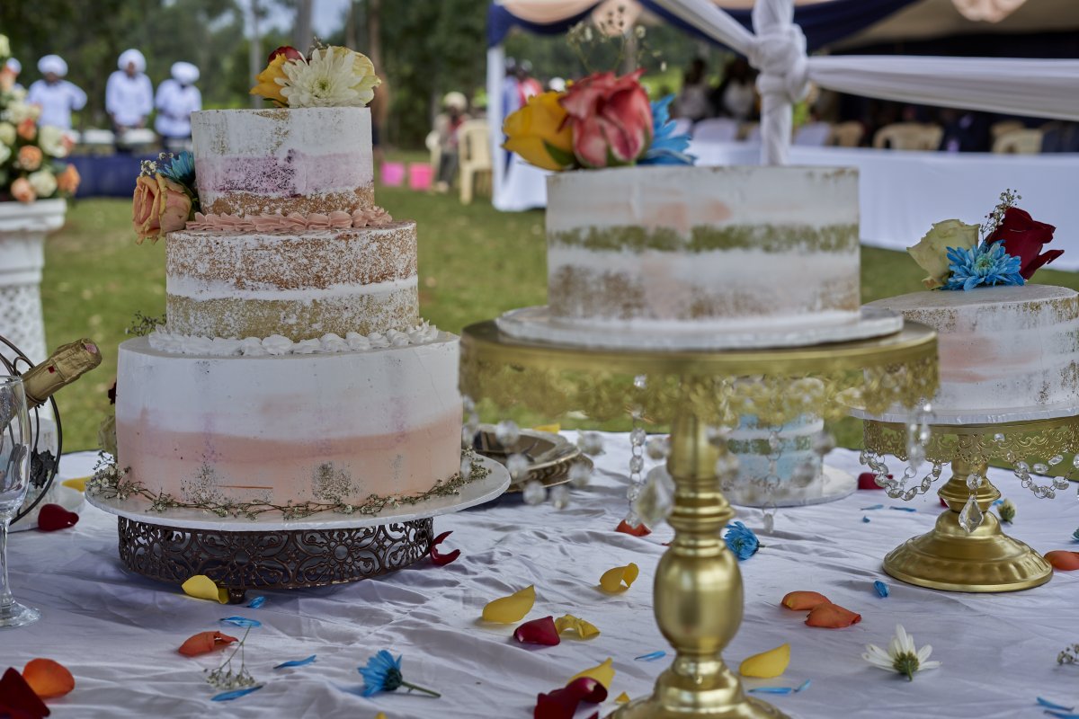 RikkysStudio's tweet photo. Cakes bring life to the wedding. We make sure to freeze the palate in pictures so you can always remember it with nostalgia.

Baked by https://t.co/I4tGrQdDZY.

+254755100555
info@rikkys.co.ke

Rikkys | Creative, Candid &amp; Artistic!

#Best #Wedding #Photographer in #Nairobi #Kenya https://t.co/HzkoG9qAn9