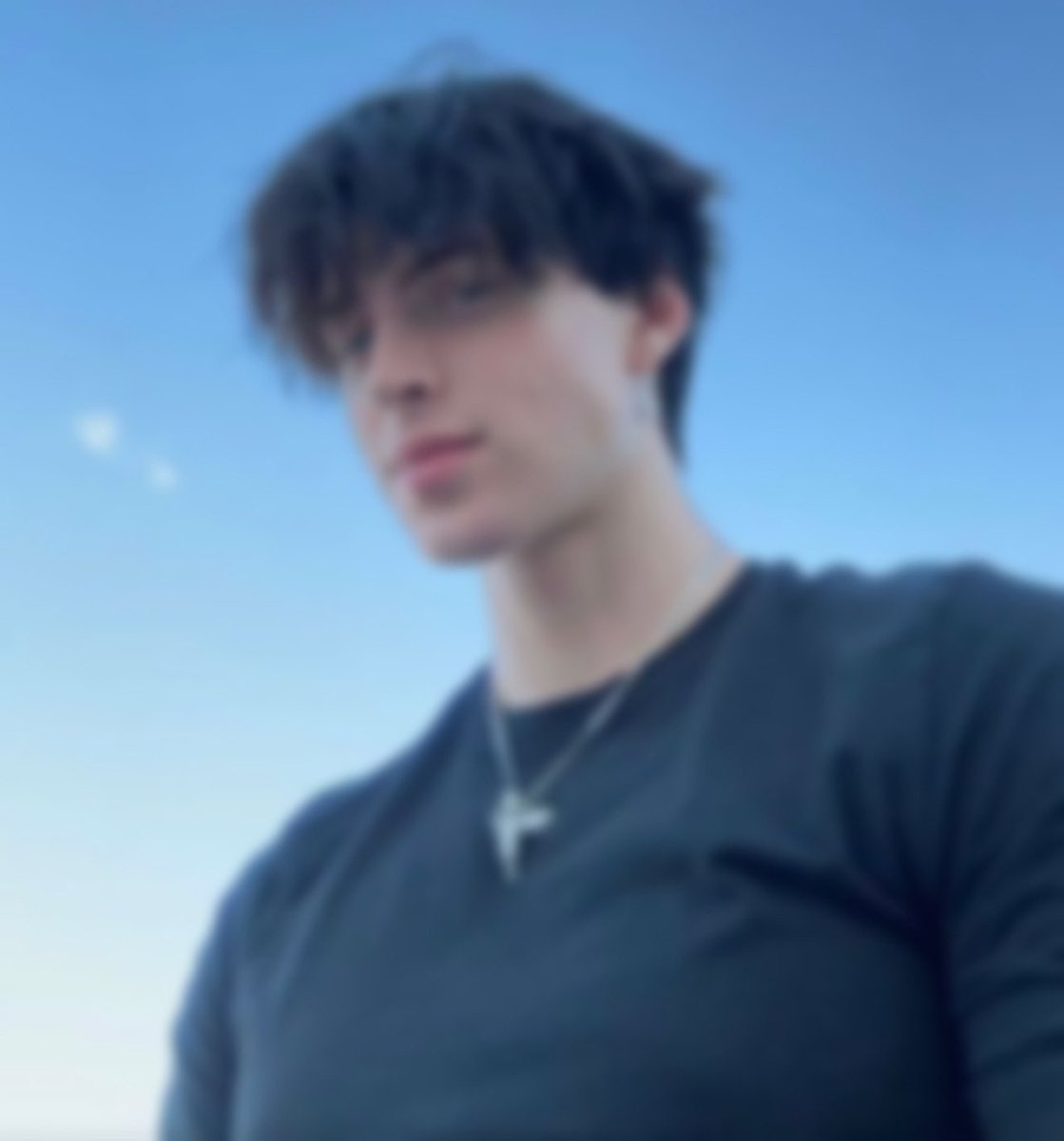 ᅠ               
                       Osamu   Miya
                 not  new  to  #HQRP
                  #anitwt ╱ #anirp 
                    ㅤㅤㅤㅤㅤㅤ              
ᅠ