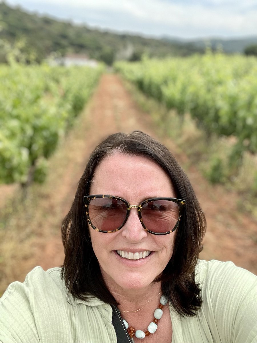 Tcoligan's tweet photo. My dream vacation is to recreate all the episodes of @WineShowTV #shareyourdream #sweepstakes https://t.co/Oi0R0yVC6C