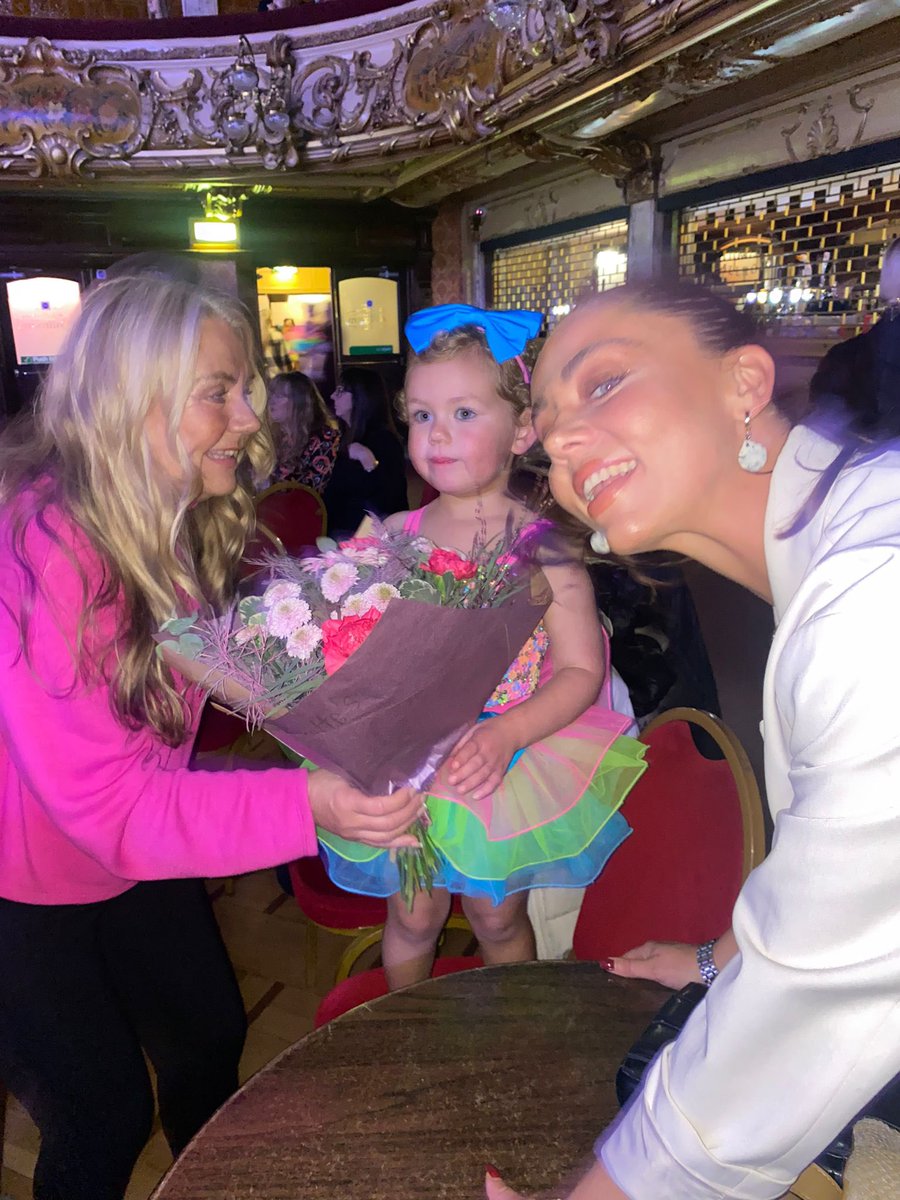 Lauren-Nicole Mayes tweet media