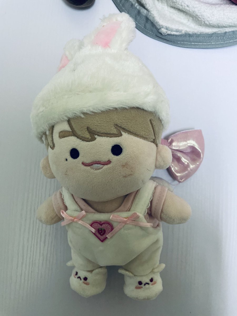 winsfloder's tweet photo. เนียลชยู 25ㅇ (มีตำหนิตรงแก้มค้าบ ไปแช่+ซักอีกรอบน่าจะออกค้าบ พร้อมโอน2ㅇㅇ)
พิ้งชยู 3ㅇㅇ
กระรอกอ๋งองตองอู 3ㅇㅇ
ems+5ㅇ

#ตลาดนัดแดเนียล #ตลาดนัดDANITY #ตุ๊กตาแดเนียล https://t.co/OON6YNMgF0