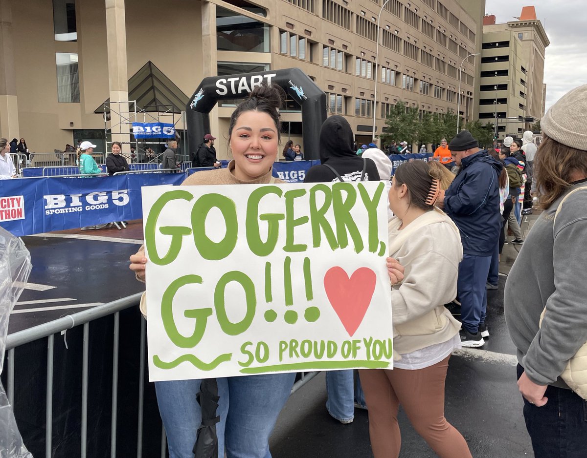 DukeCityRun's tweet photo. Itβs all about the signs! #RunDCM https://t.co/r3OHuDdRHv