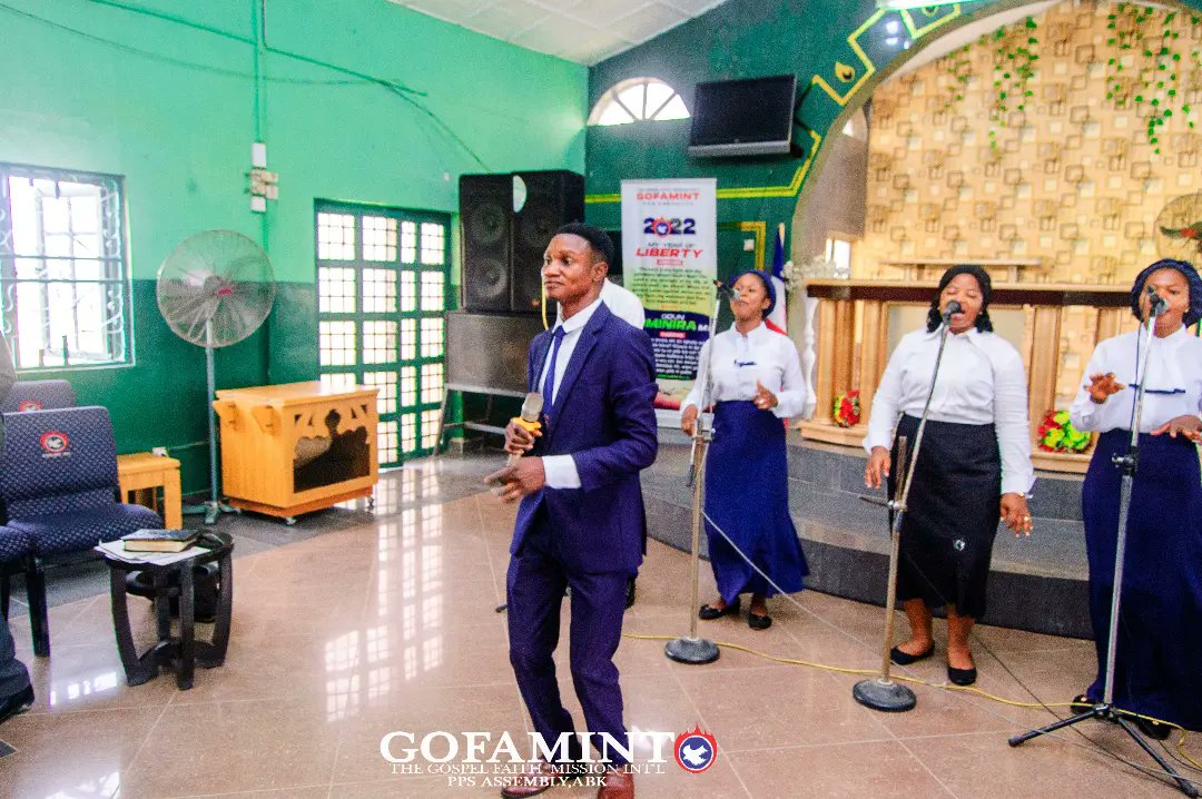 pacesetters_abk's tweet photo. ... Receive our praise o Lord!
Glory and Honour belongs to youπ
#pacesetter #gofamint #praises #pacesettersabk #melody #dances https://t.co/q6Husvcl6h