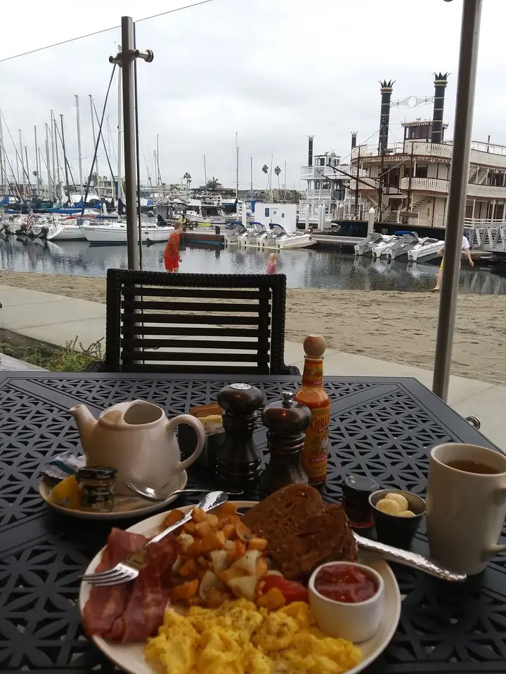 schoenhol's tweet photo. #GreatfulForMyBlessings
#SanDiego2022
#jenjenburque
#NeverGiveUp https://t.co/eazqxokUJL