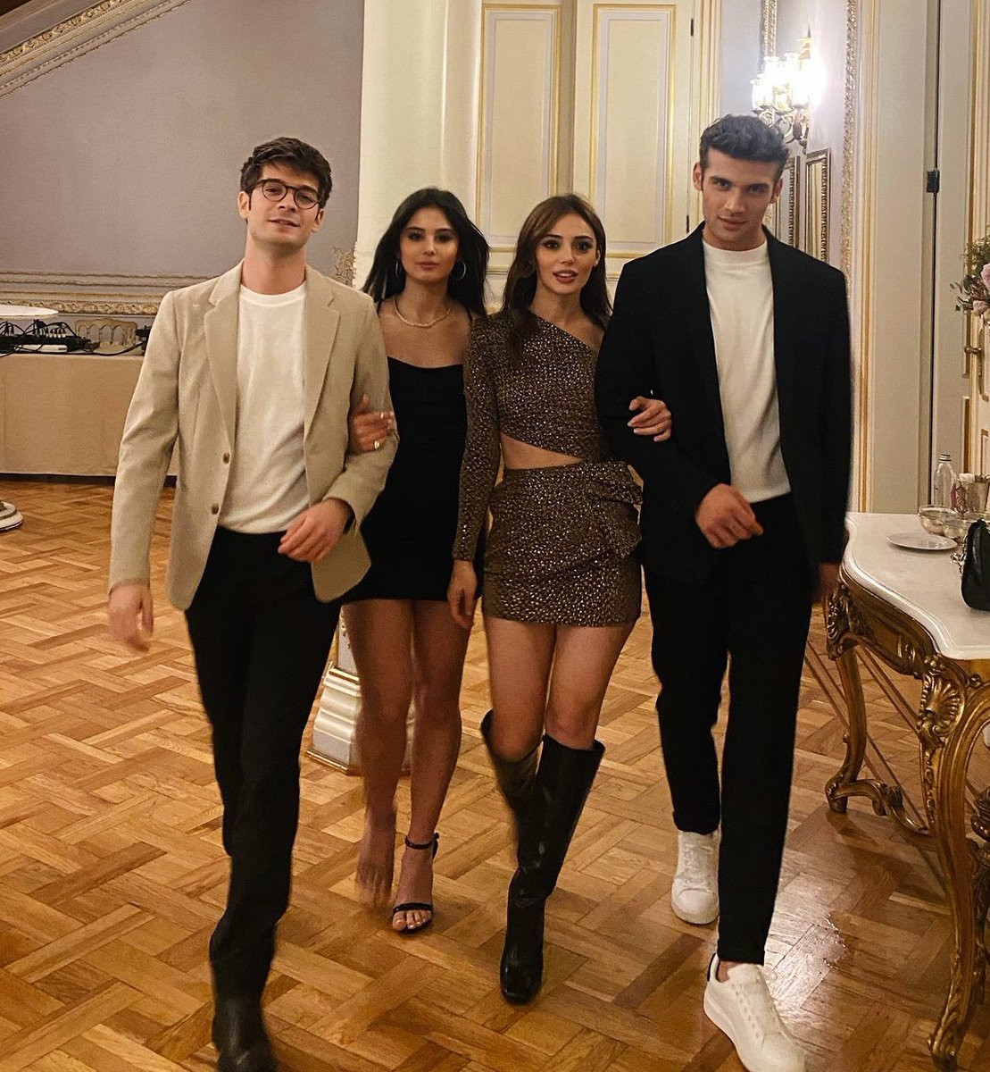 biz biraz buyuduk🥺🤏🏻