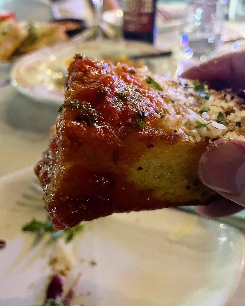 Late night bite of perfectly toasted, buttery, crunchy Garlic Bread dipped in Spicy Tomato Basil Sauce @altastrada_dc 
Most times, simple really is better!
Thanks @_kurtiscool …DELICIOUS!!
#dc #eatitalianfood #sogood #alfresco