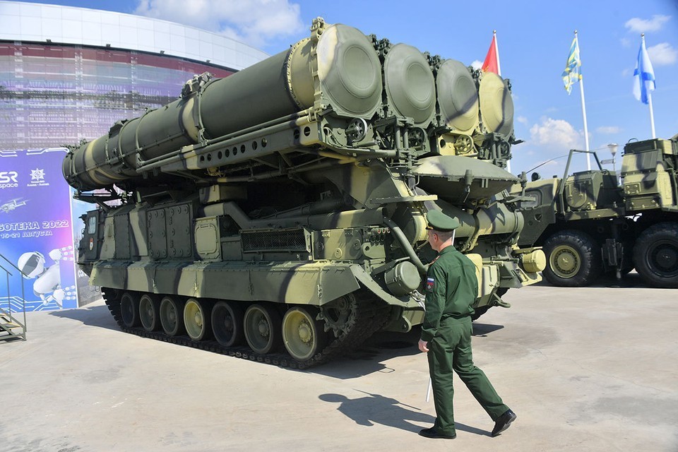kpru's tweet photo. Российское ПВО поставило мировой рекорд: два украинских самолета сбиты за 200 километров

https://t.co/d5hbz1sGiz https://t.co/kmIp1wK6k8