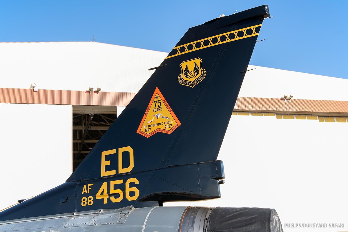 Boneyardsafari's tweet photo. #AerospaceValleyOpenHouse #EdwardsAirForceBase #Aeronews #AirwaysMagazine #ScrambleMagazine #CombatAircraftJournal #AirForcesMonthly #BoneyardSafari #usaf #NASA #NASAArmstrongFlightResearchCenter #NASADrydenResearchCenter https://t.co/Hum48YeoBN