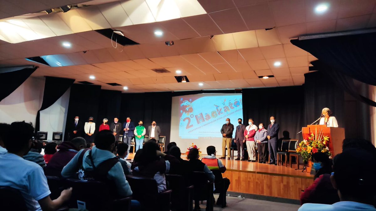 CECyT_18_IPN's tweet photo. Felicitamos a las alumnas y los alumnos que este fin de semana participaron en el #hackapoli 2022 en representación del @CECyT18Zac https://t.co/8qzzmGqFoD