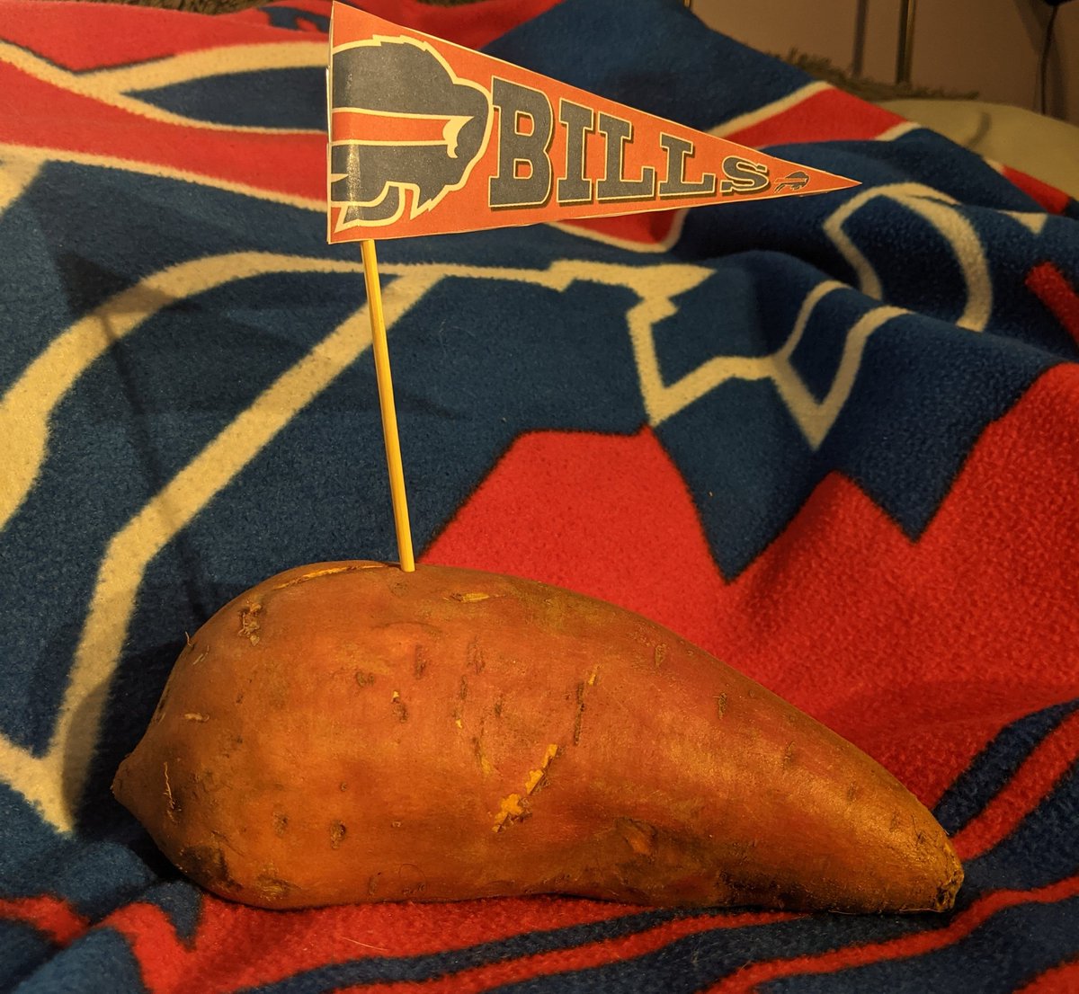 IestynTHarris's tweet photo. It's #RallySpud season, #BillsMafia https://t.co/lHwURUSN4F
