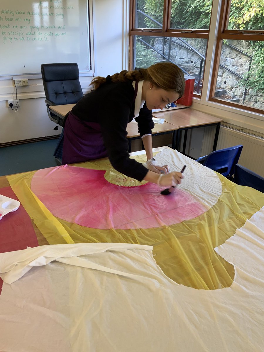 RHSBTechnology's tweet photo. Year 10 circle skirts in full production, cutting and dyeing of fabric! #textiles #StemInEducation @RoyalHighBath https://t.co/q8cxCAM0oz