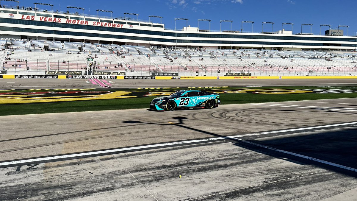 JustinCMetcalf's tweet photo. Race day https://t.co/17CsiJOPuy