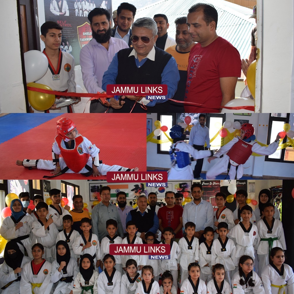 Kashmeranews's tweet photo. DC Doda inaugurates Shield Taekwondo Academy

Read more at: https://t.co/hUUXudAZZh https://t.co/UBy0nS5Rui