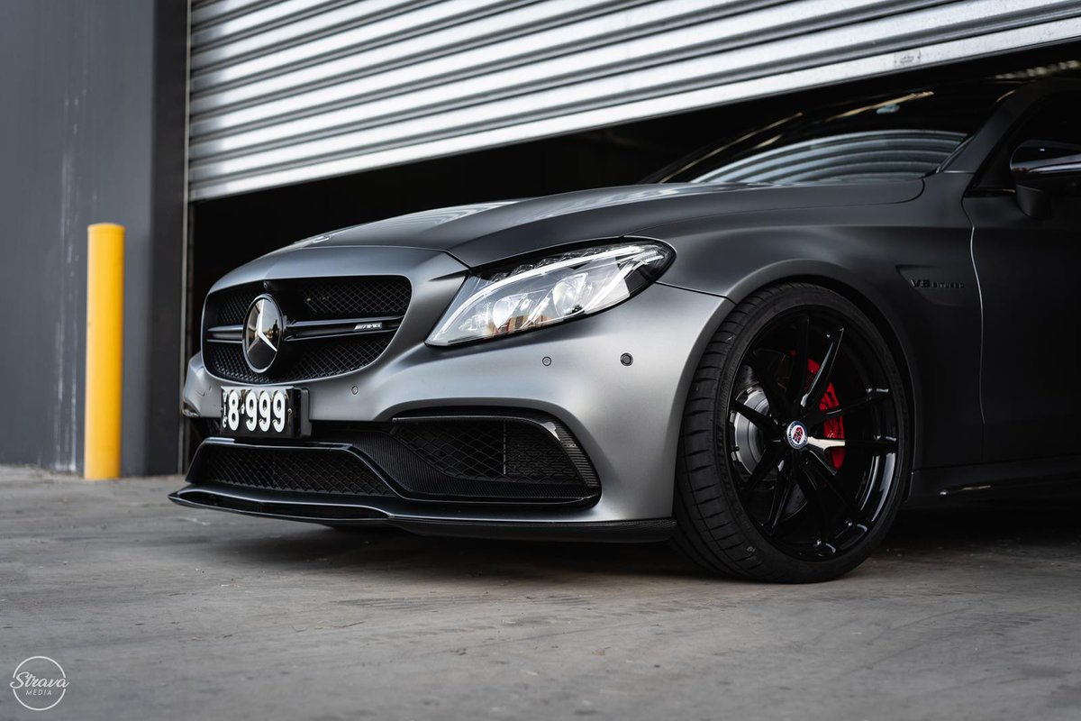 ModeCarbon's tweet photo. #C63s #Edition1 equipped with our Edition 1 Front Splitter. #ModeCarbon https://t.co/mDNji41KAT