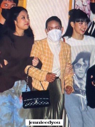 poyyoysak's tweet image. มึงเต็มใจให้อีบลิ้งดูหมิ่นดูแคลนกูรึ กูไม่ใช่สิ้นไร้ไม้ตอกวันหนึ่งกูก็จะเป็นสะใภ้