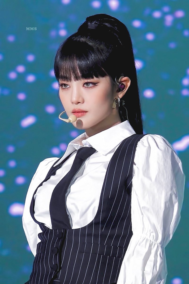 체체✨ tweet media