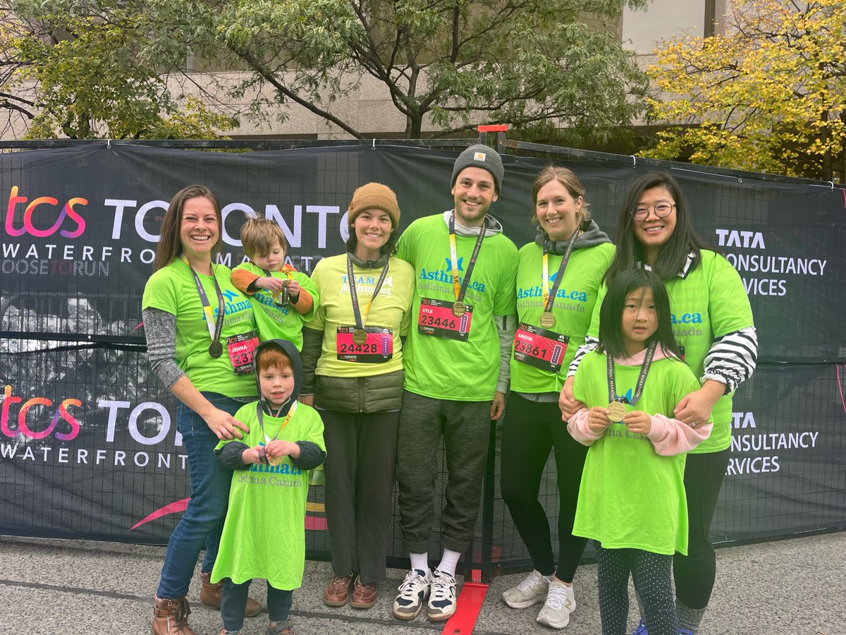AsthmaCanada's tweet photo. Our team had such a fun morning at the Toronto Waterfront Marathon 2022! Thanks to generous support from our community, we were able to SURPASS our fundraising goal this year! THANK YOU!
#chooseTOrun #asthmacanada #TCSCharityChallenge https://t.co/DAQcigLKVT