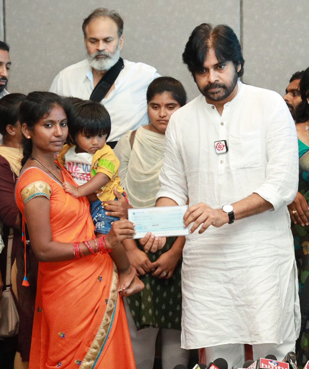 JanaSenaParty's tweet photo. https://t.co/ckAASvKWUu