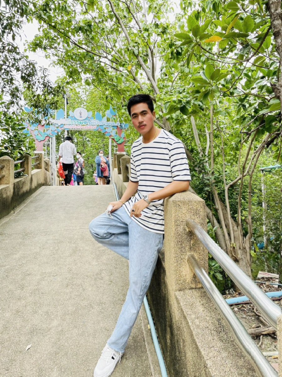 SawLayLay10's tweet photo. ေဆာင္း၀င္သြားျပီလားမသိ
    ခ်မ္းလိုက္တာကြာ ဒီေန့ေတာ့ https://t.co/xqT65mzeTW