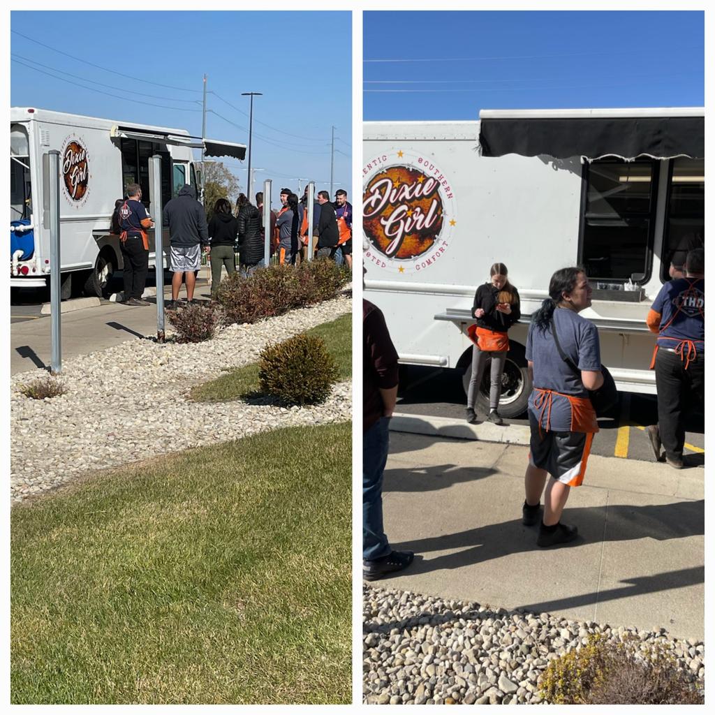 Yummmy!!😋Dixie Girl food truck cooking up some goodness for the TEAM today!! Let's Eat!! <a href="/THDChrisOrsini/">Chris Orsini</a> <a href="/SMeyerTHD/">Saige M</a> <a href="/rdc5120/">RDC5120 Van Buren,OH</a>