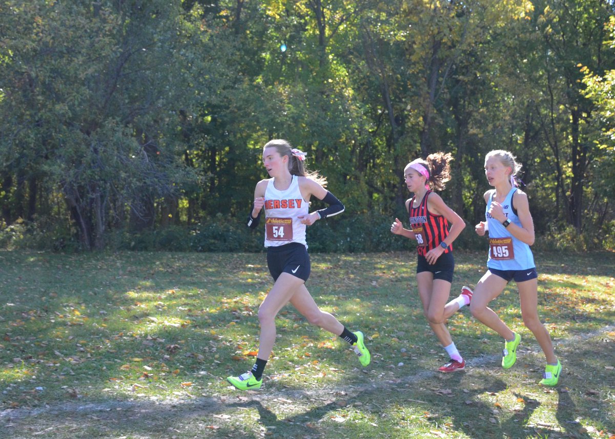 HerseyGirlsXC's tweet photo. Anna Harden- 3x MSL Conference champion! 🥇 https://t.co/juYrhmKmIe