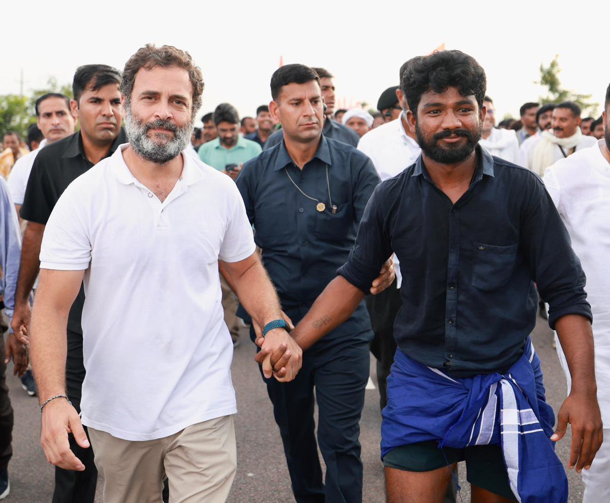 वक्त को थोड़ा वक्त दो 
दौर अपना ही आएगा

#BharatJodoYatra