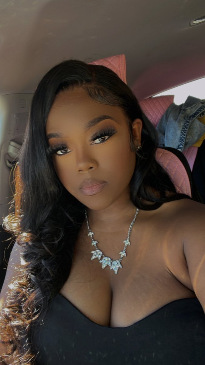 ____mirrr's tweet image. black luxury 🖤