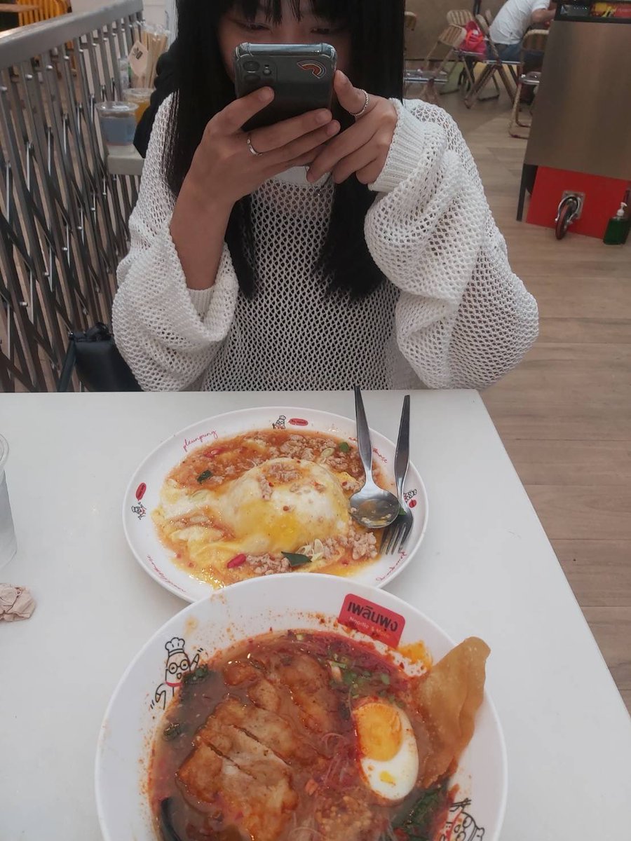 คอนเท๊น ครีเอเตอร์