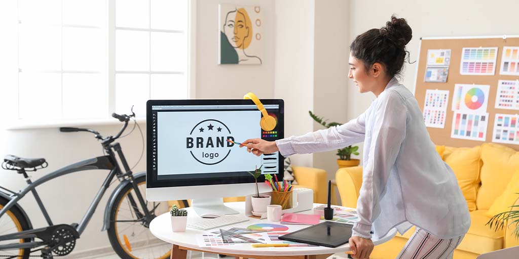 DFGuild's tweet photo. What sets us apart from the regular graphic designers is we develop a strategy-based brand identity for your business to bring the desired outcomes. #DeFi #Community #CounterCulture #FuckTheSystem #DFG https://t.co/JyeMmdbXyj