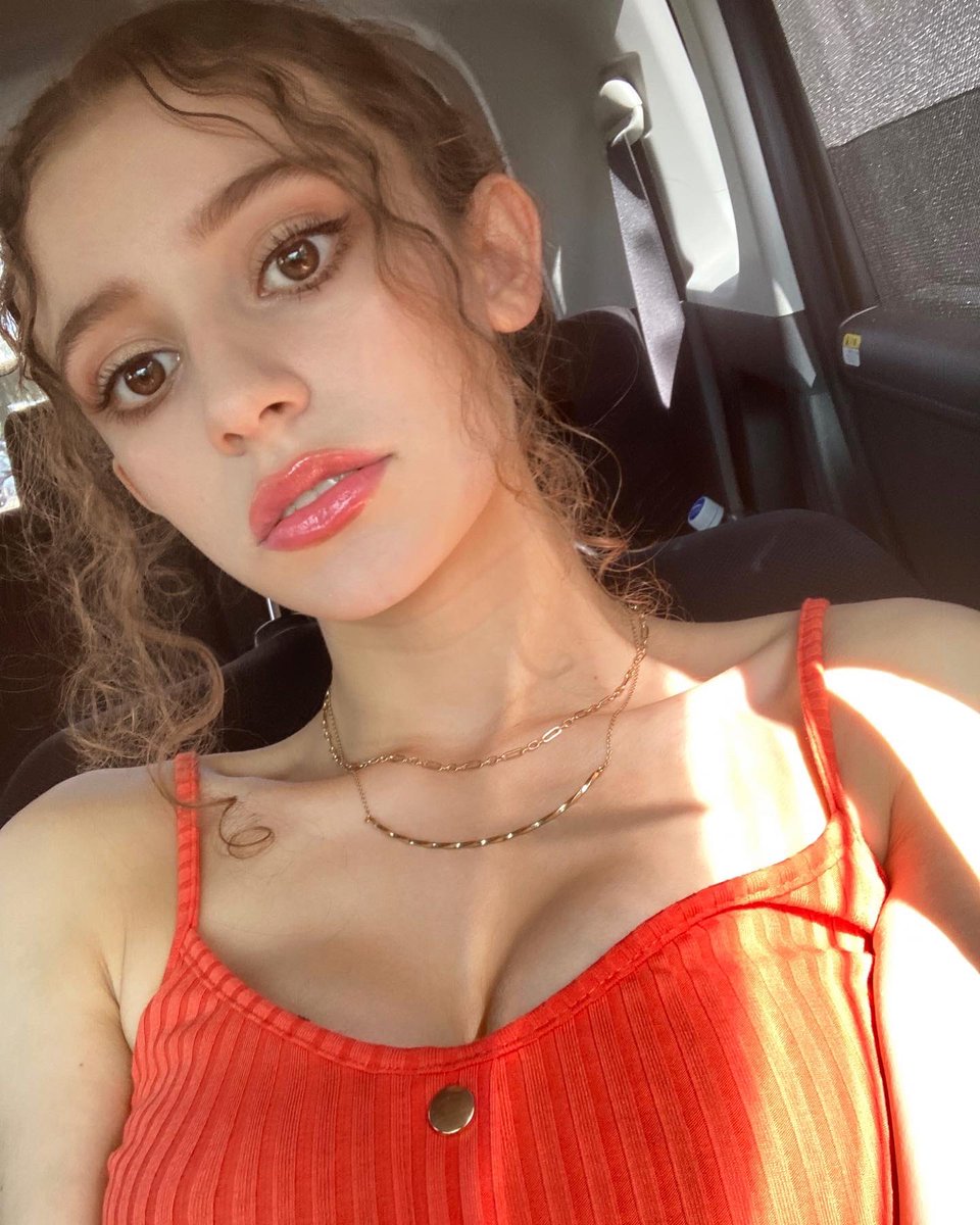STARLA1202's tweet photo. セルフィー📸
動画もあるから見てみてねん✨
#jmix  #スターラ #モデル  #starla #jk #女子高生 #高3 #外国人モデル #ハーフ #ハーフモデル #バイリンガル #model  #japanesegirl  #japanesemodel #teenmodel  #ファッションモデル #fashionmodel  #高身長女子 #撮影モデル #ファッション #selfy https://t.co/6HtPWT4sFU