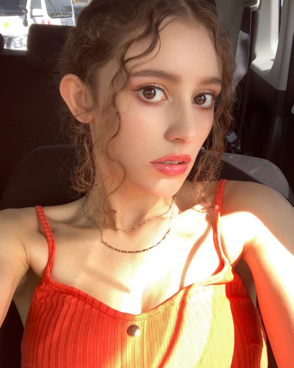 STARLA1202's tweet photo. セルフィー📸
動画もあるから見てみてねん✨
#jmix  #スターラ #モデル  #starla #jk #女子高生 #高3 #外国人モデル #ハーフ #ハーフモデル #バイリンガル #model  #japanesegirl  #japanesemodel #teenmodel  #ファッションモデル #fashionmodel  #高身長女子 #撮影モデル #ファッション #selfy https://t.co/6HtPWT4sFU