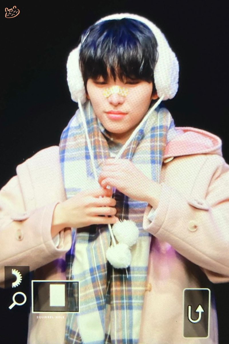 SquirrelHole67's tweet photo. 221016 에버라인 팬싸 프리뷰
⛄️
#서호 #SEOHO #원어스 #ONEUS https://t.co/sFQbLyEPK5