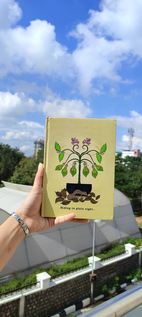 mrunalnkulkarni's tweet photo. Received these lovely notebooks from @scirio last month as a twitter giveaway prize.. The illustrations are absolutely beautiful😍✨ 
@pg134gupta @Rupsykhurana @RitveeT https://t.co/me5Tt0NdD6