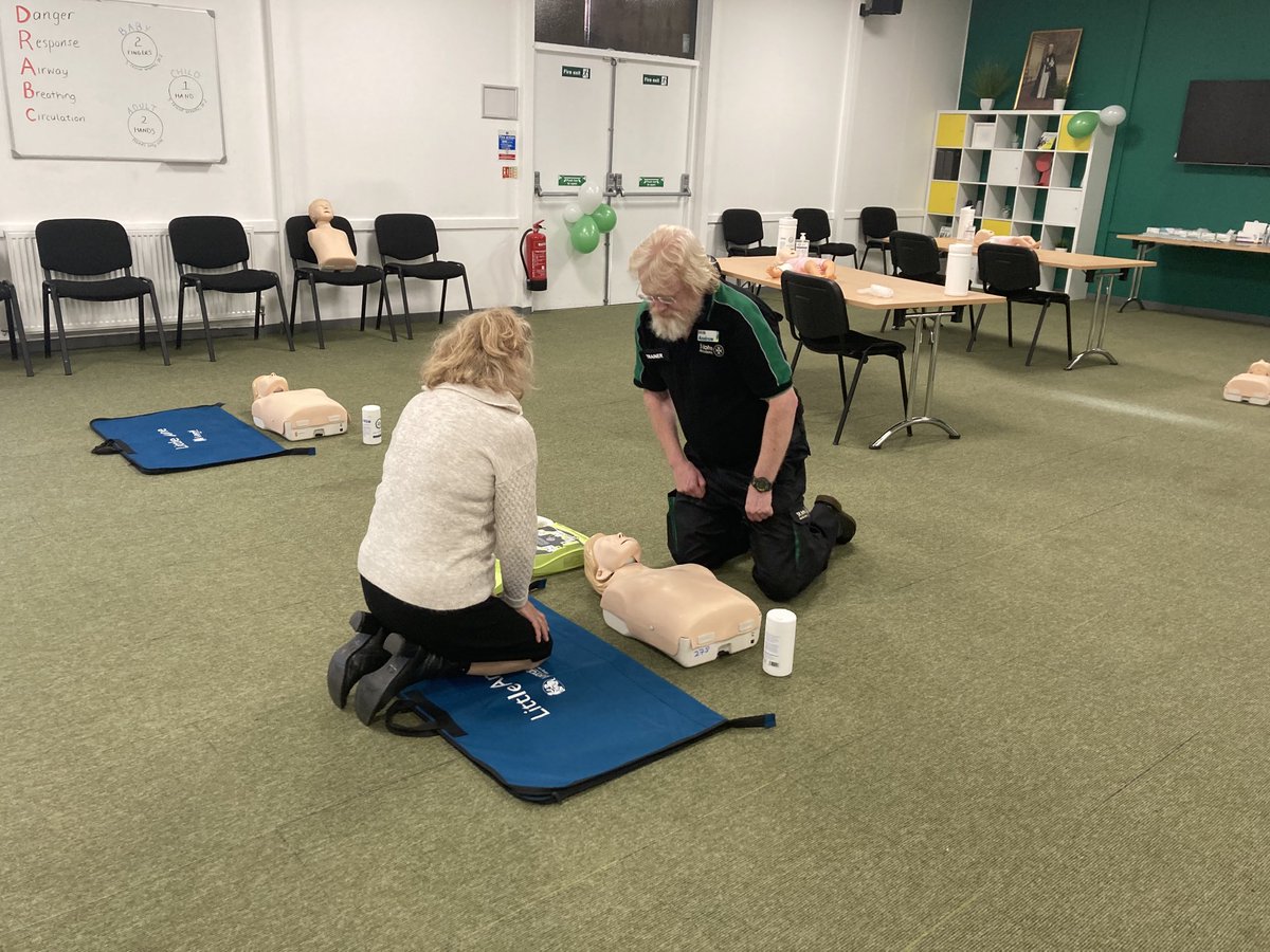 Alexandra Taylor (@a_taylor_rbl) on Twitter photo Fantastic to be at our Scunthorpe unit today brushing up on my CPR skills for #RestartaHeart day 2022. Learning these skills could save a life - visit sja.org.uk for free CPR sessions and online resources <a href="/stjohnambulance/">St John Ambulance England</a> #community #savealife #cpr Fantastic to be at our Scunthorpe unit today brushing up on my CPR skills for #RestartaHeart day 2022. Learning these skills could save a life - visit sja.org.uk for free CPR sessions and online resources <a href="/stjohnambulance/">St John Ambulance England</a> #community #savealife #cpr