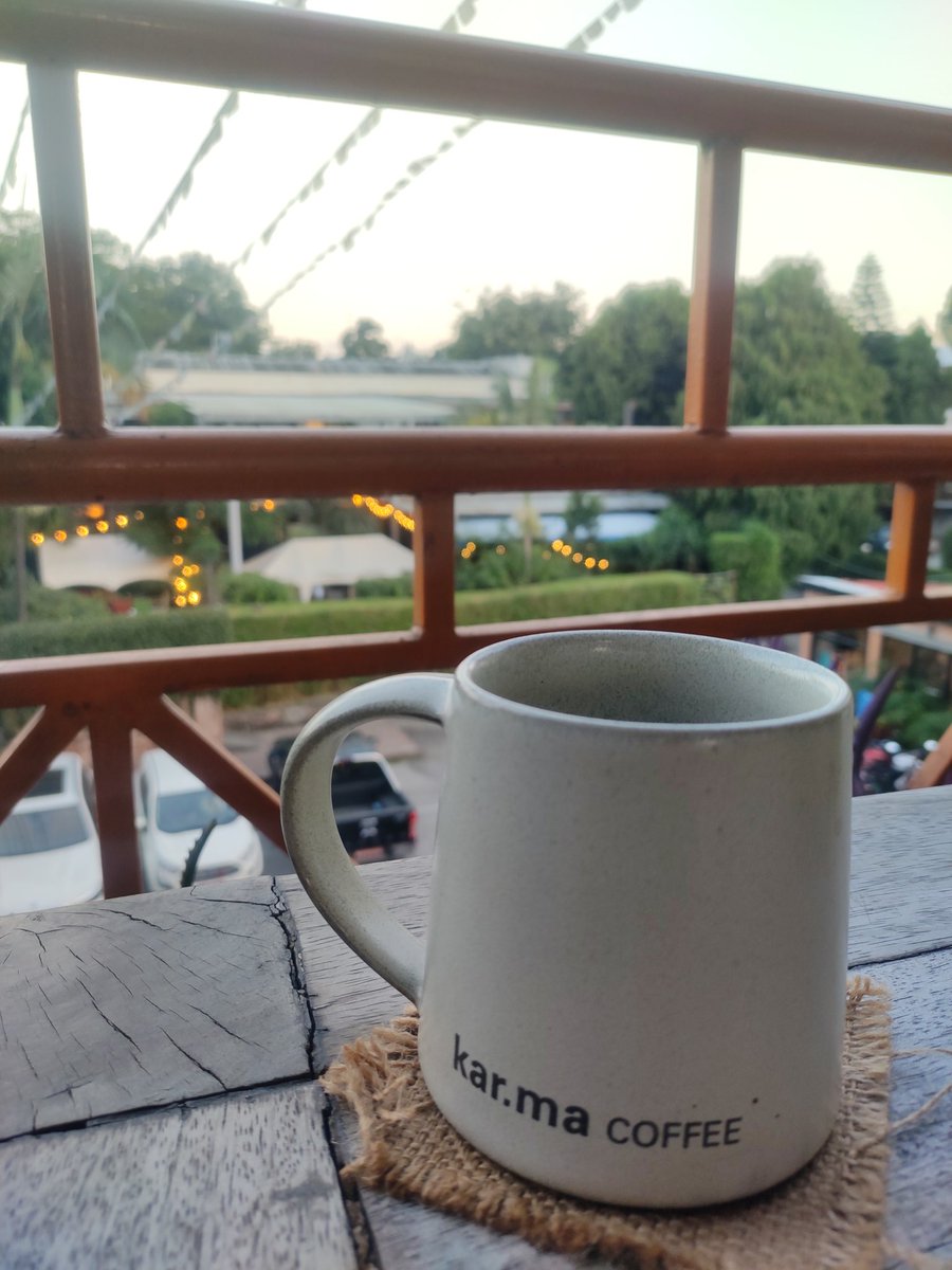 justahighguy0's tweet photo. Coffee khana aam. #karmacoffee https://t.co/YIRWiLxXGY