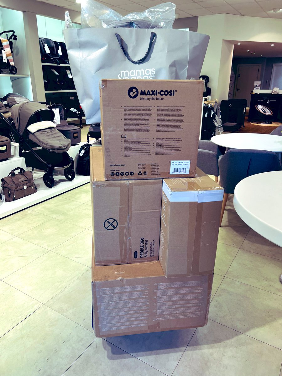 _Brewer_'s tweet photo. We @LauPitcher have collected the pram and travel set and car seat from #MamasandPapas now to store it away a few more weeks before we need it all out and ready for Baby Brewers arrival! https://t.co/cI4QjA8TZs