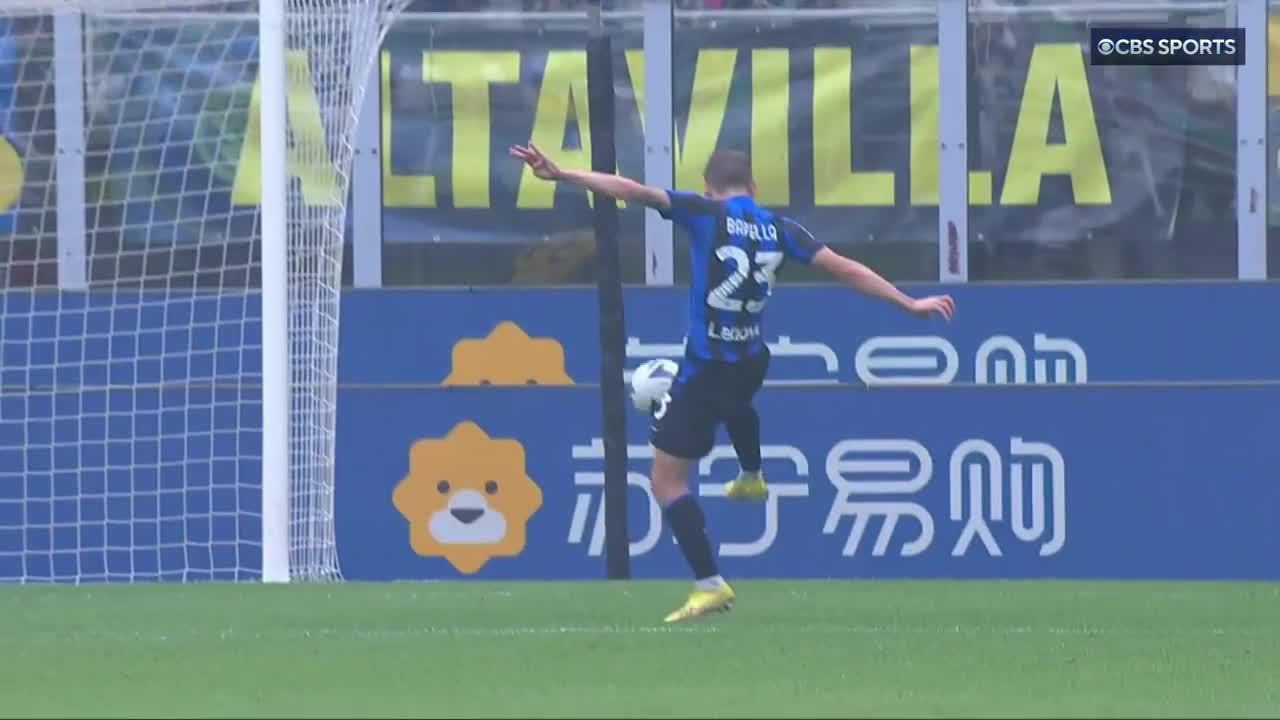 NICOLÒ BARELLA WITH A DELICIOUS FIRST TOUCH AND A FINISH TO MATCH.  💫

The ball fromHakan Çalhanoğlu 🤩”