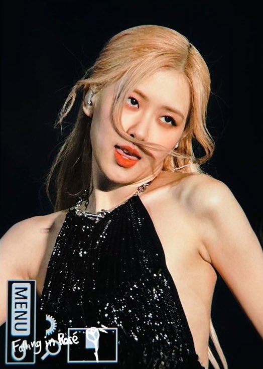 FALLING IN ROSÉ tweet media