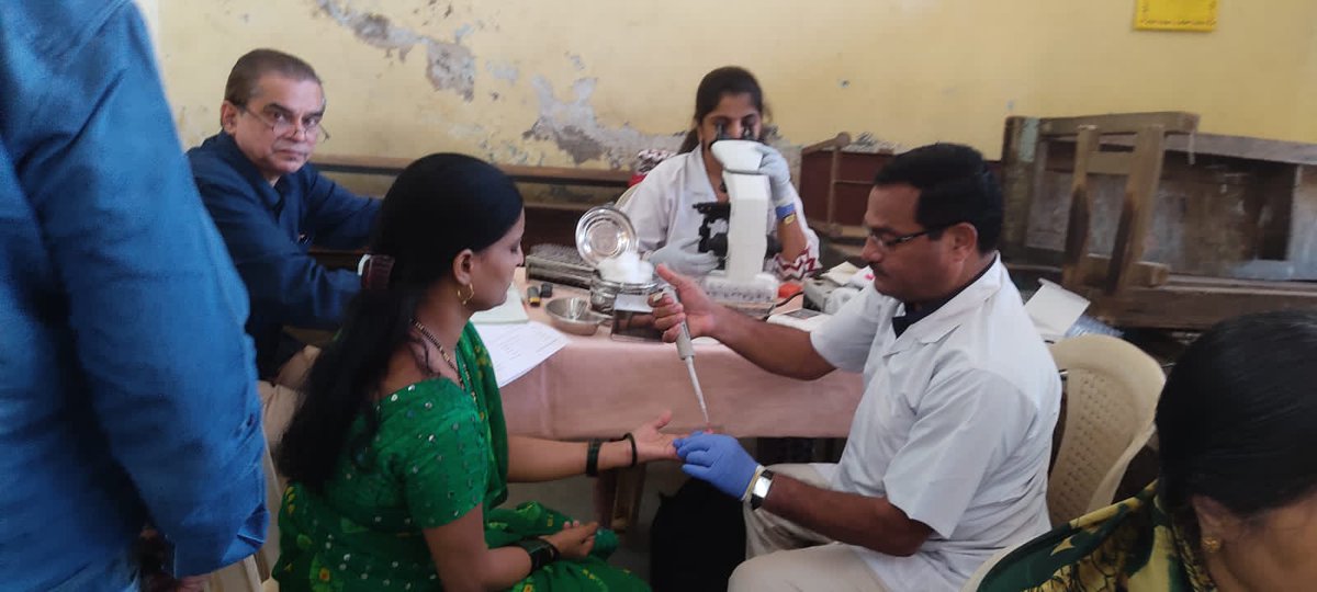 Prajaktasane19's tweet photo. On the occasion of Cancer awareness month '@poonam_mahajan Mahila Bachatgat Mahasangh' today organised a *Free Cancer Check-up Camp* at Chandivali, specially for Ladies, in order to promote and develop awareness in the public and emphasize the importance of early detection.. https://t.co/s5usCV4yRZ