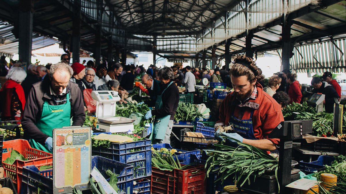 🥕🧑‍🌾 #WorldFoodDay is a deeply felt remark that much is still left to be done. 

The Fair Trade community joins the global call for #FairFoodSystems, creating food security through dignified livelihoods and capacity building at the community level. 

#LetsDoItFair #ZeroHunger