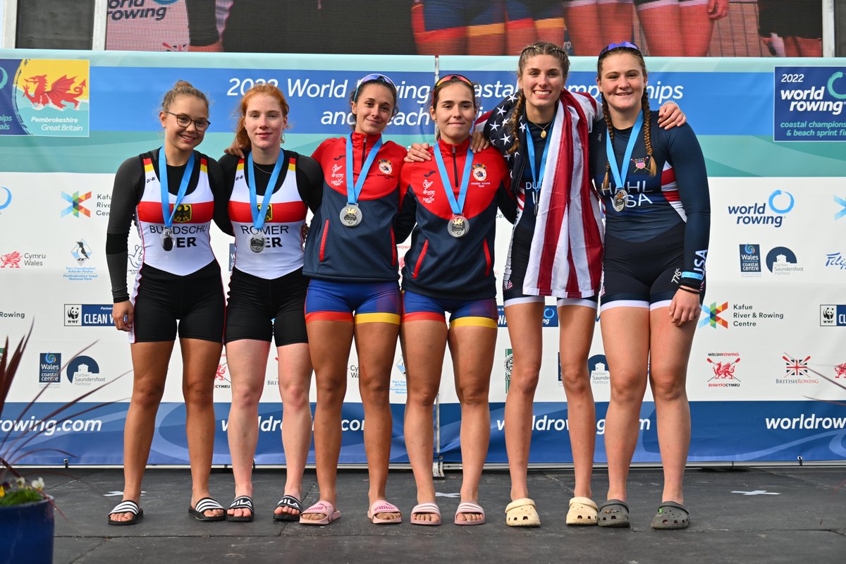 WorldRowing's tweet image. Racing will resume at 15:00 BST (16:00 CET) with the Last 8 in the CJMix2x, CM1x, and CW1x 💪 

#WRBeachSprints #WRBSF #BringOnTheWaves @wrcoastals22 

📷 World Rowing / @BenedictTufnell